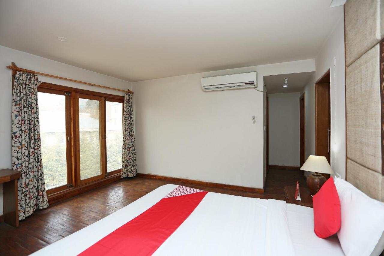 Oyo 27008 Paradise Gateway Hotel Srinagar  Exterior photo